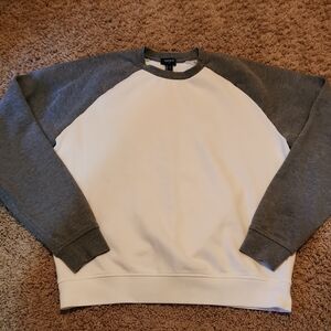 Forever 21 Men's Crewneck in Gray and Cream Size Large